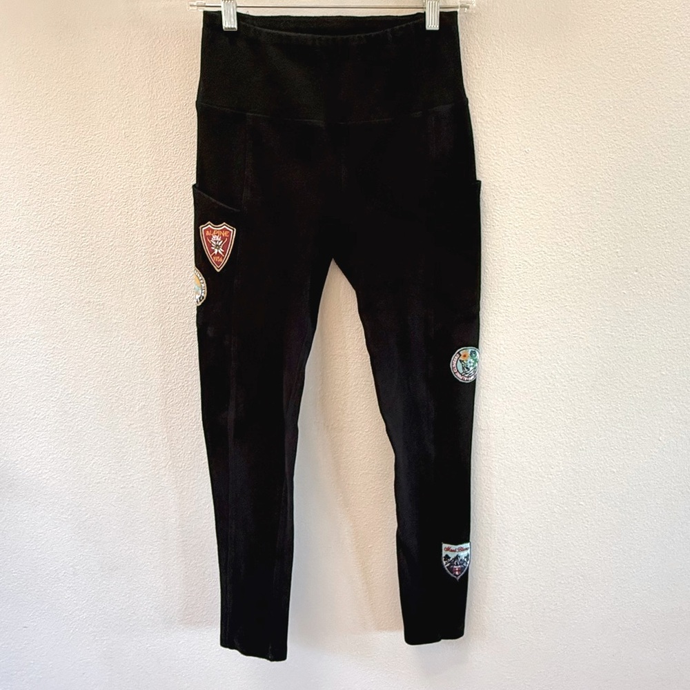 Sundance Catalog Lodge leggings with Patches